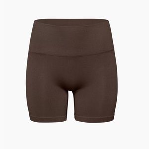 Aritzia biker short - TnaBODY™ Atmosphere Ribbed Hi-Rise 5" Short